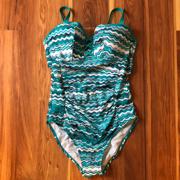 36e swimming costume